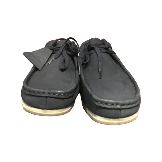 Navy Nubuck Wallabee Step