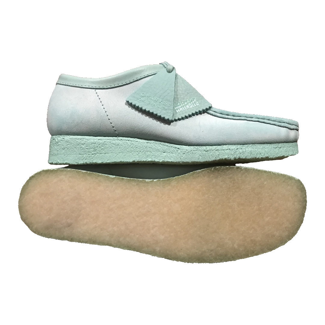 Mint Suede Wallabee Boot (lowcut)