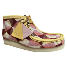 Load image into Gallery viewer, Yellow Combination Wallabee Boot (Women&#39;s)
