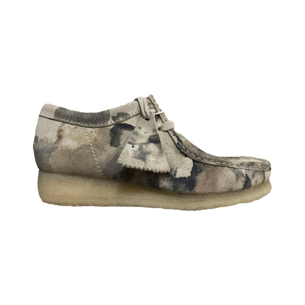 Off White Camouflage Wallabee